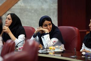 جلسه کمیته مورتالییتی مورخ 10 آبان ماه سال جاری در مرکز قلب و عروق شهید رجایی: عکس شماره 8 / 12